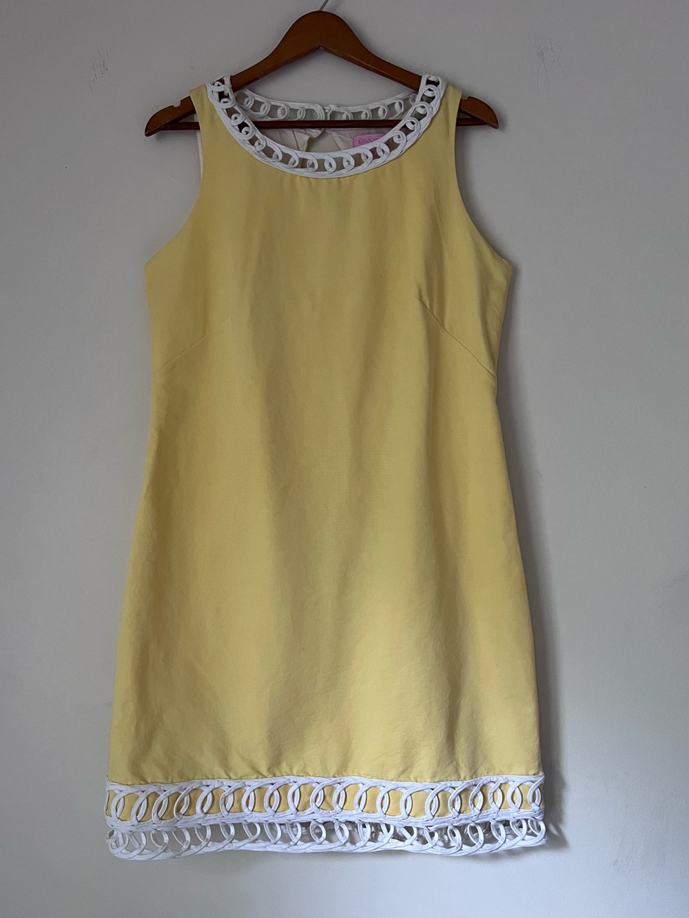 Lilly Pulitzer Yellow Cotton Shift Dress White Soutache Loop Trim Size 14